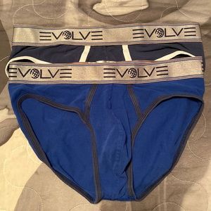 2 pair EVOLVE briefs by 2xist (rare)